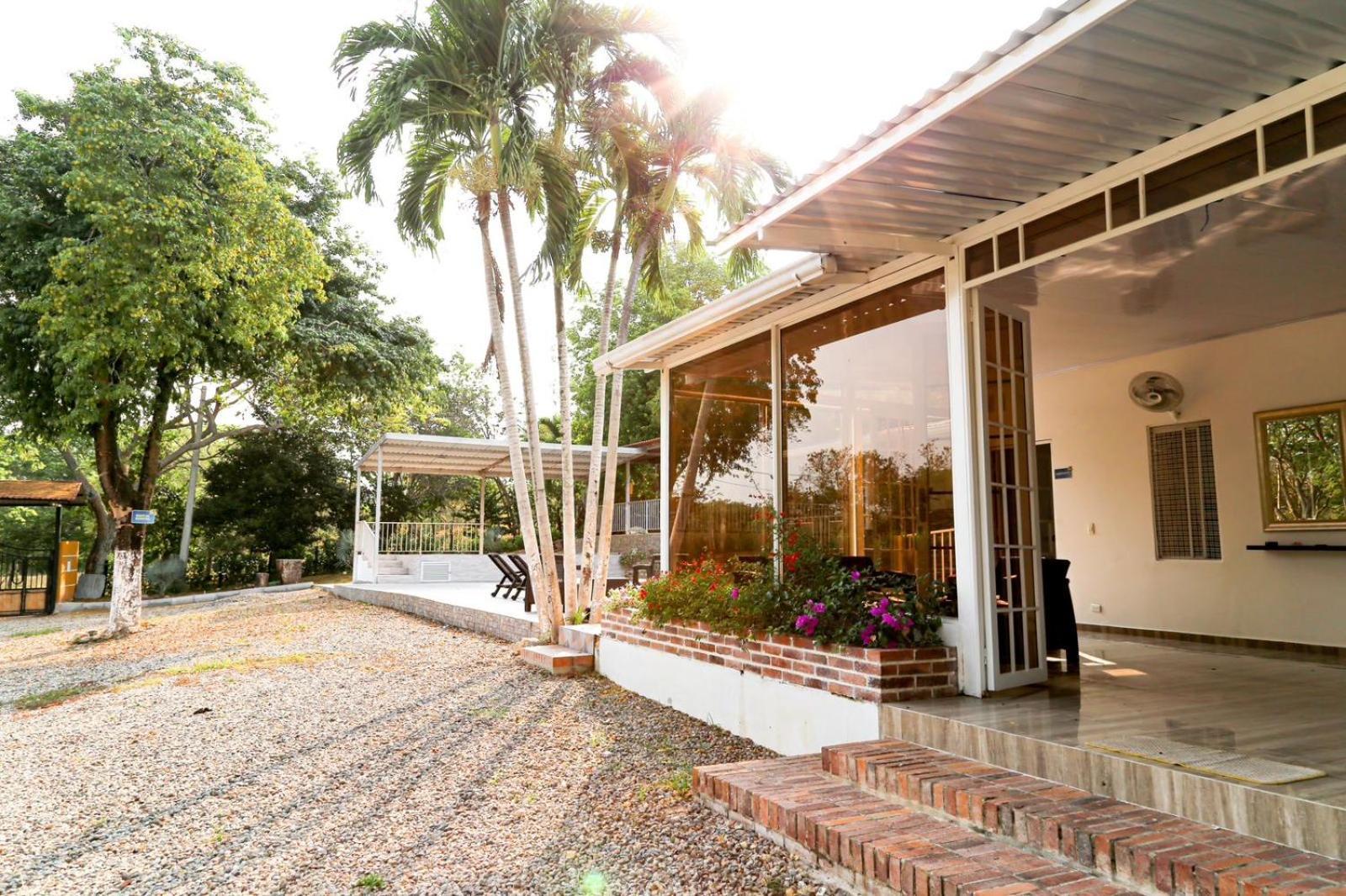 Nirvana. Villa *