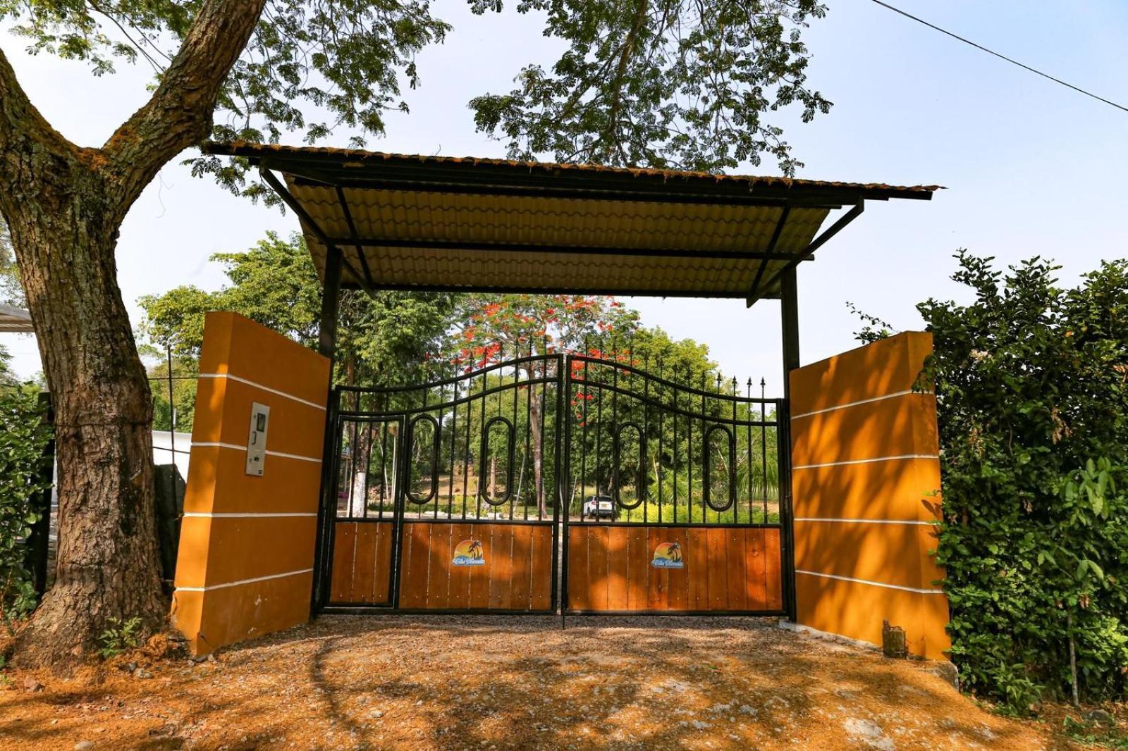 Villa Nirvana. *